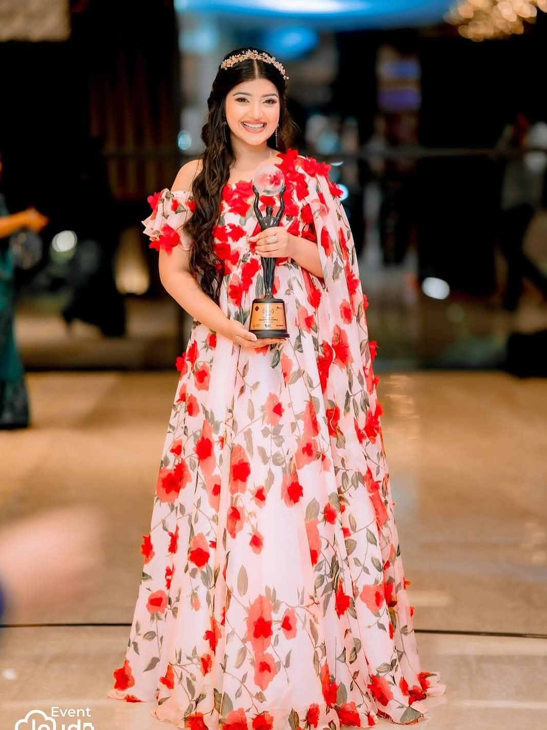 Popular Awards Couple